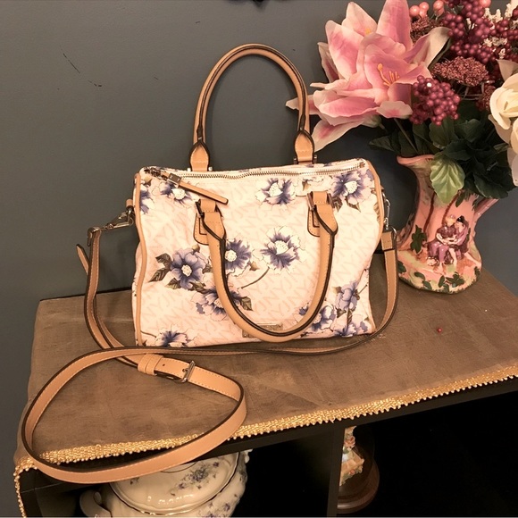 CROSSBODY OR CARRY HANDBAG - Picture 4 of 13